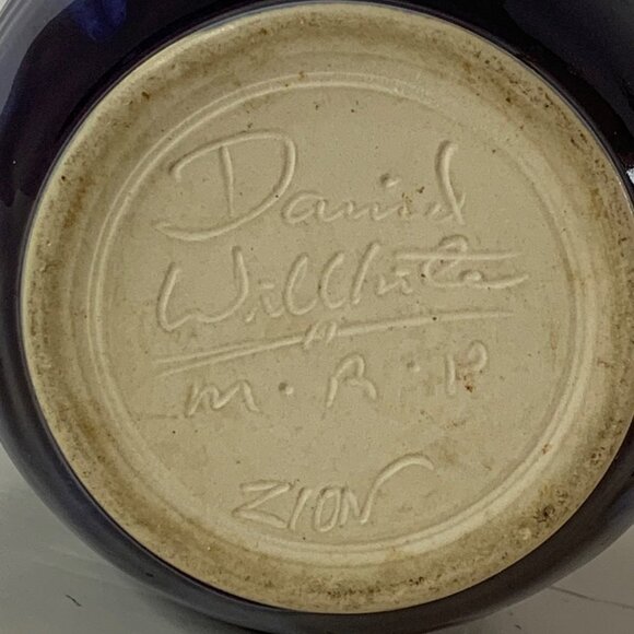 Signed Daniel Willets Zion Pottery Purple Ribbed Vase Studio Art 6.5” Tall - Picture 5 of 8